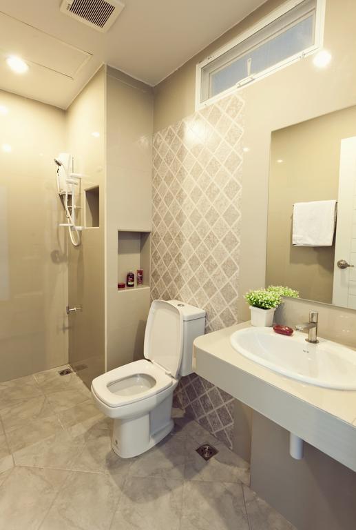 The Eight Hotel Samut Sakhon Exterior photo